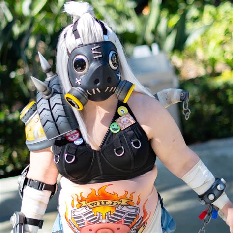 cosplay roadhog|female roadhog.